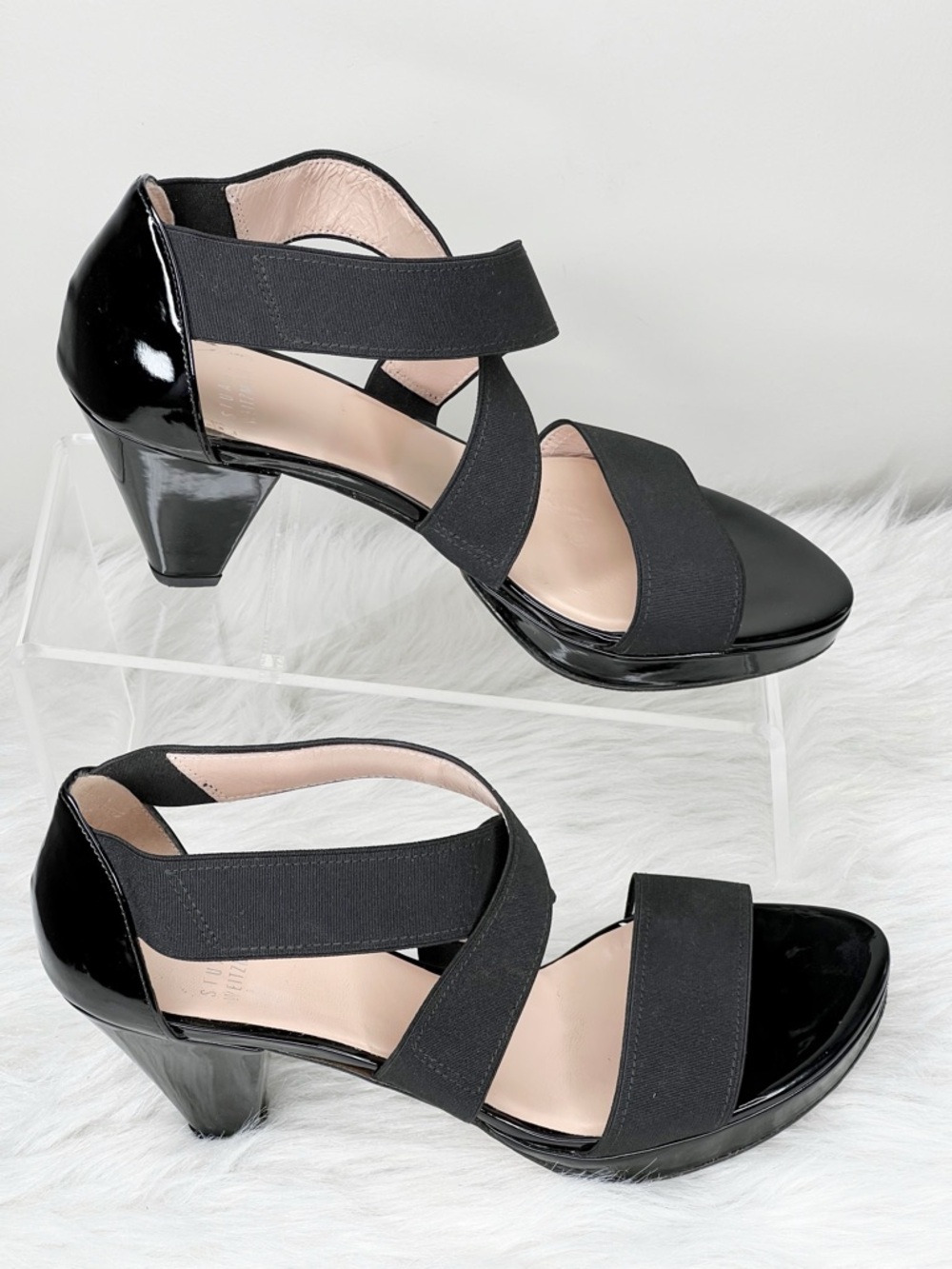 Stuart Weitzman Overreach Black Patent Leather Sandals Size 7.5 - Picture 1 of 8